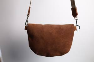 Sac bandoulière en daim unisexe de qualité supérieure avec fermeture éclair tendance - Product Image 3