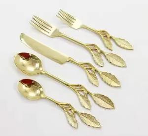 Poignée de feuille personnalisée poignée en acier inoxydable plaqué or ensemble de couverts en métal ensemble de couverts poignée en acier pour les fêtes ensemble de couverts - Product Image 1