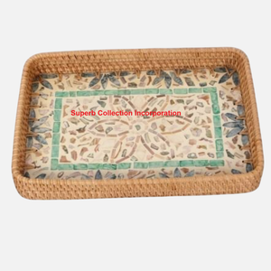 Plateau de service en rotin naturel de haute qualité avec plateau décoratif rectangulaire en incrustation de mosaïque de coquillages élégants pour la cuisine et la salle à manger - Product Image 1