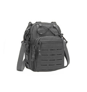 Sac à bandoulière tactique en polyester au laser avec fermeture à glissière Sac de randonnée et de voyage imperméable sur mesure au Vietnam - Product Image 3