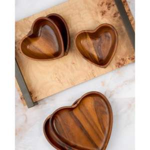 Tazón de Madera en Forma de Corazón para Regalo de San Valentín, Madera Natural de Acacia y Mango - Product Image 6
