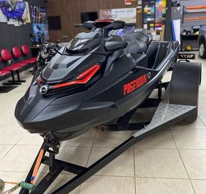 Jet-skis haute vitesse Seas-Doos RXT-X 300 Tech avec système audio BRP Premium, moteur 4 temps, remorque incluse - Product Image 4