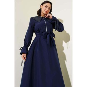 Robe décontractée bleu marine avec col en jean demi-fermeture éclair Terikoton - Product Image 1