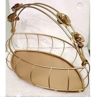 Panier large en métal de qualité supérieure, couleur or, design écologique et polyvalent, livraison rapide auprès d'un fabricant indien