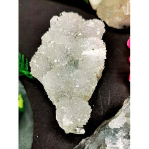 <b>Set</b> of apophyllite on quartz mineral natural free forms (lot of 5 pieces) -reiki/energy/<b>chakra</b>/healing -3 to 4 inches and 1.21 - Product Image 4