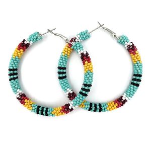 Boucles d'oreilles créoles en perles de rocaille faites à la main couleur personnalisée disponible boucles d'oreilles créoles perlées à la mode avec style de mode d'été perlé - Product Image 6