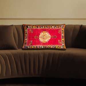 Coussin imprimé Kilim vibrant, décoration turque faite à la main, accent moderne coloré, 8"x8" - 20x20 cm - Product Image 5