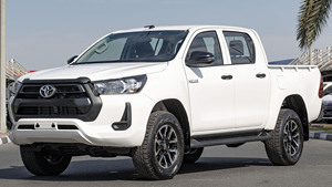 Auto Usata di Alta Prestazione TOYOTA HILUX DC 2.4D MT 4X4 P.WINDOW MY 2022 BIANCA Ben Tenuta Pronta per la Spedizione in Tutto il Mondo - Product Image 4