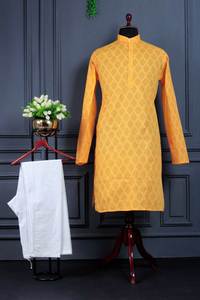 Kurta traditionnel en coton pour les fonctions de mariage Collection de designs de meilleure qualité kurta brodée - Product Image 6