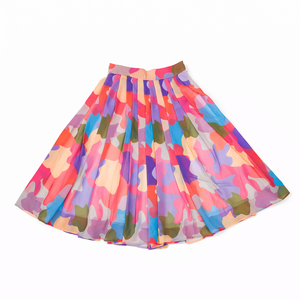 Shoryam Boutique de Moda, Lehenga Choli para Niñas, Top de Mezcla de Seda Verde Palak, Falda con Estampado de Camuflaje Colorido, para Fiestas y Festividades - Product Image 4