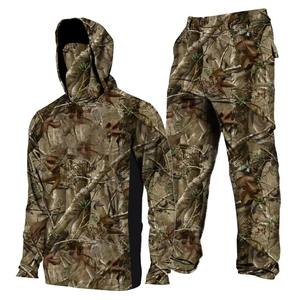 Ensemble de vêtements de chasse en plein air à manches longues respirant en softshell imprimé camouflage OEM pour hommes en gros pour l'automne - Product Image 4