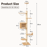 Arbre à chat vertical écologique avec griffoir, marches en tubes de carton et support de plafond, emballé en carton