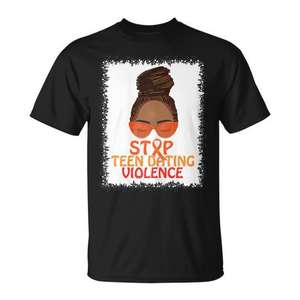 T-shirt noir unisexe à col rond et manches courtes avec impression numérique pour la sensibilisation à la violence des adolescents dans les relations amoureuses, idéal pour les événements de marche et de course pour adolescents - Product Image 1