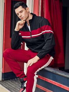 Nuevas ventas al por mayor diseñe su propio conjunto de chándal transpirable con cremallera y Sudadera con capucha de poliéster de lana barata para mujeres y hombres - Product Image 2