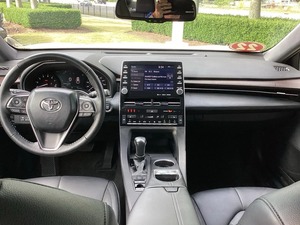 Juguete 2022 bastante usado-OTA Avalon XLE - Product Image 3