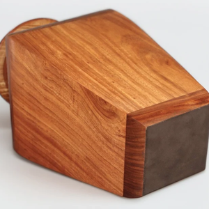 Urna de madera de estilo europeo de alta calidad para cenizas humanas Urna de cremación de alta calidad de fábrica de Vietnam al por mayor para mascotas - Product Image 2