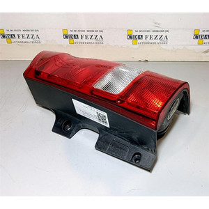 ไฟท้ายขวาเมอร์เซเดส วีโต้ ซีรีส์ (W447) A4478200164 (14>) - Product Image 4