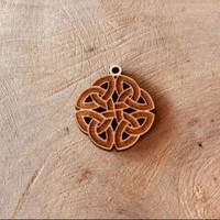 Vintage Lazer Kesim Ahşap Charm Kolye Kişiselleştirilmiş El Yapımı Takı Anlamlı Unisex Hediye