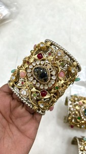 Brazalete Ajustable Hecho a Mano con Cuentas de Calabaza de Piedra de Fuego Grabadas, Moissanita de Alta Calidad, Pulido de Latón Antiguo de Tendencia - Product Image 2