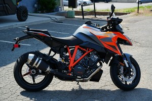 Excelente Precio Super Duke 1290 GT Nueva Motocicleta Deportiva de Turismo con 3 Años de Garantía a la Venta en Todo el Mundo - Product Image 2