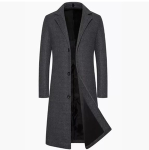 Manteau classique en cuir véritable pour homme avec une silhouette structurée, une finition lisse et une doublure intérieure chaude pour un usage quotidien en hiver - Product Image 1