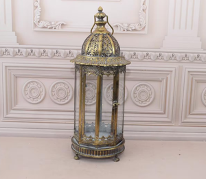 Lanterne marocaine faite à la main Beau design en métal pour une décoration élégante et une ambiance chaleureuse pour Noël Grande valeur - Product Image 1