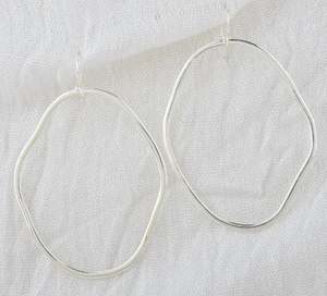 ต่างหูทองเหลืองทำด้วยมือสำหรับผู้หญิงต่างหูห่วงทองเหลืองน้ำหนักเบาต่างหูระย้าสไตล์วินเทจ - Product Image 6