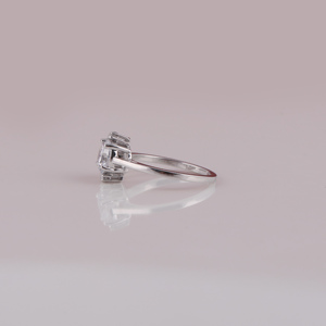 Bague de fiançailles en diamant taillé brillant rond de laboratoire classique 14KT or massif son cadeau - Product Image 2