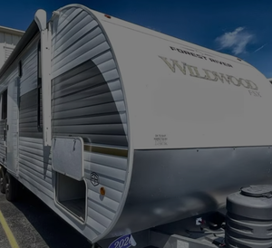 Remolque Camper F-o-r-e-s-t R-i-v-e-r W-i-l-d-w-o-o-d F-s-x 260R-T-K Usado en Excelentes Condiciones, Modelo 2026, en Venta para Camping y Viajes - Product Image 1
