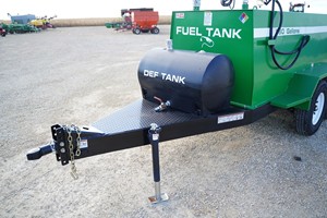 Camión Cisterna de Combustible de 5000 Litros Industrias América 990 2026 |   Tanque de Transporte de Combustible Diésel |   Camión de Reparto de Combustible Móvil - Product Image 4