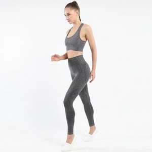 Ropa deportiva para mujer Conjunto de Yoga de 2 piezas Gimnasio Fitness Ropa deportiva Conjuntos de entrenamiento con Sujetador deportivo - Product Image 4