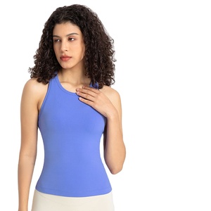 Camisetas sin mangas de alta calidad para mujer, ofrecidas por una marca privada con envío global rápido para compradores mayoristas de exportación. - Product Image 1