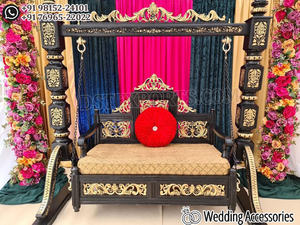 Balançoire en bois sculptée haut de gamme traditionnelle/balançoire en bois ravissante Jhula pour les étapes de mariage balançoires de mariage pour la mariée et le marié - Product Image 6