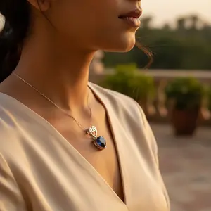 จี้รูปหัวใจเงินแท้ 925 ประดับไพลิน สำหรับผู้หญิง ชุบโรเดียม เครื่องประดับอัญมณ์ทางศาสนา พร้อมจี้เพชรและมุก - Product Image 2