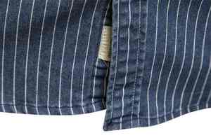 Camisa de mezclilla de alta calidad con efecto envejecido y rayas, estilo denim, para hombre, de manga larga, transpirable y cómoda. - Product Image 5
