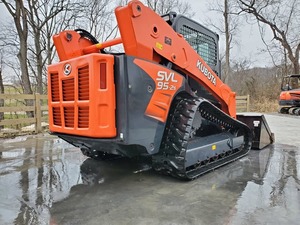 Kubota SVL 90-2S รถตักรถตักตีนตะขาบรถตักดินมือสองและรถตักดิน - Product Image 3