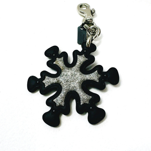 LLavero de silicona 3D personalizado accesorio elegante con parche de logotipo de goma para bolsos chaquetas sombreros insignias para ropa regalos zapatos - Product Image 4