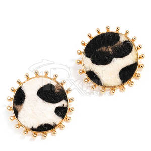 Best Quality Low MOQ Cowhide <b>Earrings</b> Latest Style Cowhide <b>Earrings</b> Wholesale Cowhide <b>Earrings</b> - Product Image 2