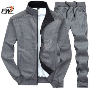 Survêtements de rugby personnalisés 100 % polyester, tendance et esthétiques, coupe oversize, streetwear moderne, tenue d'entraînement à fermeture éclair intégrale et stylée - Product Image 5