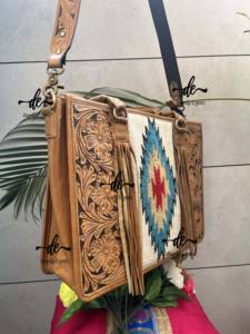 Bolso de mano con flecos de cuero tallado a mano, elegante monedero de cuero, bolsos de cuero Jacquard para mujer, multiusos - Product Image 2