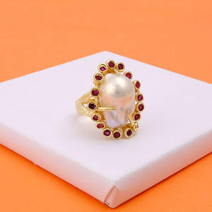 Anillo de granate chapado en oro hecho a mano de estilo bohemio, Perla de agua dulce natural, piedra preciosa con ajuste de Garra Para ocasiones de fiesta - Product Image 3