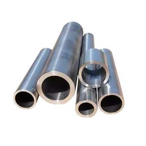 Tuyaux en acier inoxydable 305 de qualité supérieure, haute résistance à la corrosion, tubes soudés pour applications industrielles, marines et de construction - Product Image 3