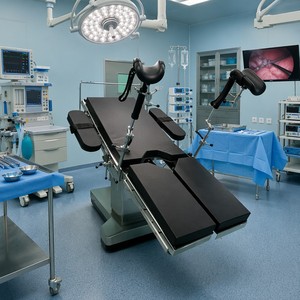 Tavolo Chirurgico Elettro-Idraulico CH-DY8300 Compatibile con C-Arm, Scorrimento Longitudinale, Carico 225kg, Flex Re-Flex, Acciaio 304, ISO CE - Product Image 3