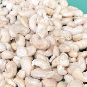 Nueces de Anacardo Directamente de Fábrica W320, Nueces de Anacardo Crudas WW180, WW240, WW320 LP con Empaque Personalizado - Product Image 1