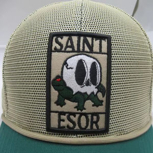 Gorra de béisbol clásica de 5 paneles con ala curva Gorras bordadas en 3D al por mayor Logotipo y bordado personalizados - Product Image 1