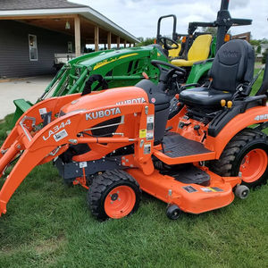 Tractor Kubota BX2680 usado - Product Image 1