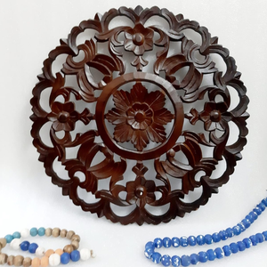 งานศิลปะตกแต่งผนังทำมือสำหรับห้องนั่งเล่น ลายแกะสลักไม้สไตล์วินเทจ รูปทรงกลม ตกแต่งบ้านด้วยไม้วอลนัท - Product Image 1