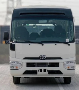 Autobús de Lujo Usado para Fiestas, de 17 a 30 Asientos, Toyota, Volante a la Izquierda, Mejor Precio en Existencia, Sin Historial de Accidentes, en Venta - Product Image 1