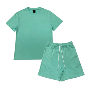 Ensemble de vêtements de sport décontractés pour hommes, t-shirt à manches courtes et short respirant en deux pièces, taille plus, été - Product Image 1