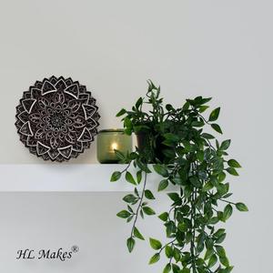 Décoration murale en bois Mandala blanc et rouge-marron Art déco Design artisanat en bois pour anniversaire ornement suspendu à la main - Product Image 4